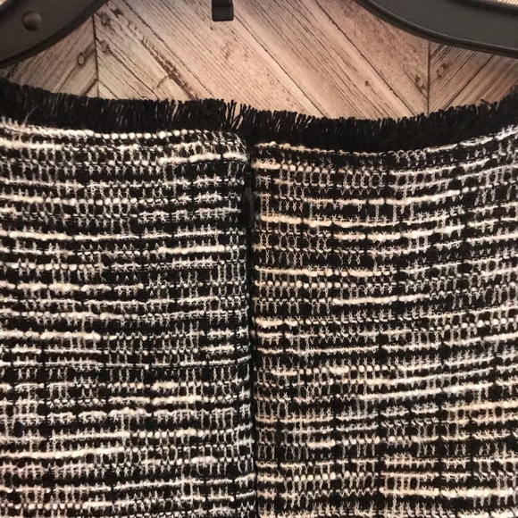 Banana Republic sleeveless boule blouse size XS - Picture 3 of 5